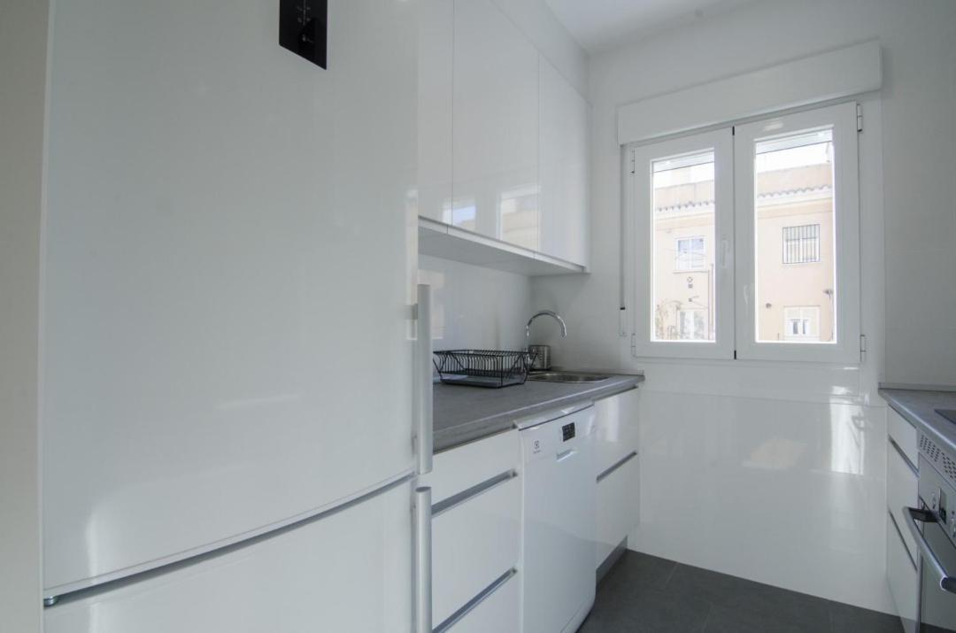 2 Bedrooms 2 Bathrooms Furnished - Bernabeu - Business Area With Terrace - Minty Stay Madrid Exterior photo